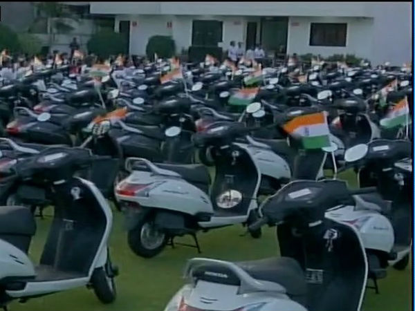 ಕಾಲೇಜು ಫೀ ವರ್ಷಕ್ಕೆ 2,500 ರುಪಾಯಿ ಮಾತ್ರ