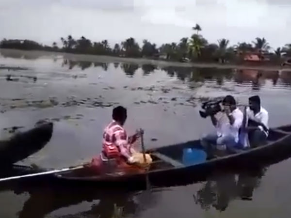 ಪ್ರವಾಹದಲ್ಲೂ ವೃತ್ತಿಧರ್ಮ ಪಾಲಿಸಬೇಕಾದ ಅನಿವಾರ್ಯತೆ