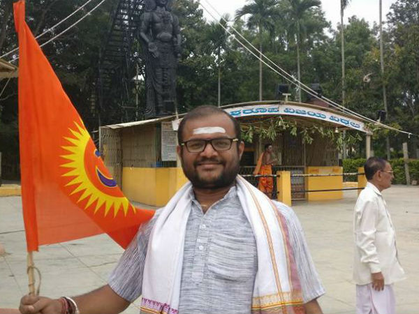 ಪಂಡಿತ್ ವಿಠ್ಠಲ ಭಟ್ ಸಂಪರ್ಕ ಸಂಖ್ಯೆ