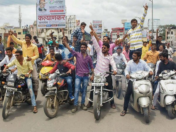 ಮರಾಠ ಸಂಘಟನೆಗಳಿಂದ ಬೈಕ್ ಜಾಥಾ