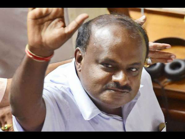 ಮೊದಲ ಬಜೆಟ್ನಲ್ಲಿ ರೈತರ ಹೊರೆ ಇಳಿಸಿದ ಸಿಎಂ