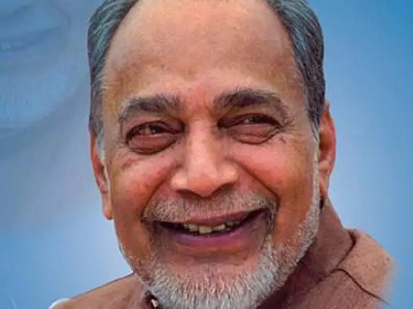 ಪಟ್ಟು ಹಿಡಿದು ಹೆಗಡೆಯಿಂದ ಹೋಮ ಹವನ
