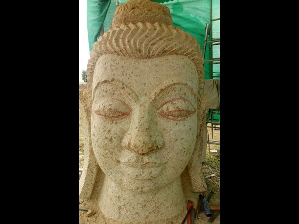 ಭಾಮಿಯಾ ಬುದ್ಧನ ಕೆತ್ತನೆ