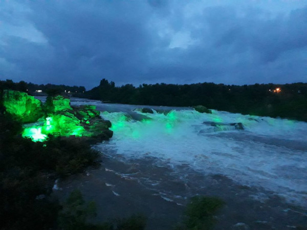 ಜನಮನ ಸೆಳೆಯುವಲ್ಲಿ ಯಶಸ್ವಿ