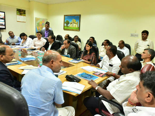 ಸಭೆಯಲ್ಲಿ ಈ ಎಲ್ಲಾ ಮಂತ್ರಿಗಳು ಹಾಜರಿದ್ದರು