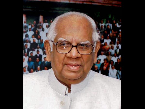 ಸಿಪಿಎಂ ಬೆಂಬಲದೊಂದಿಗೆ ಮೊದಲ ಬಾರಿ ಆಯ್ಕೆ