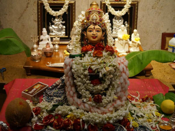 ಹಬ್ಬದ ಹಿನ್ನೆಲೆ-ವೈಶಿಷ್ಟ್ಯ