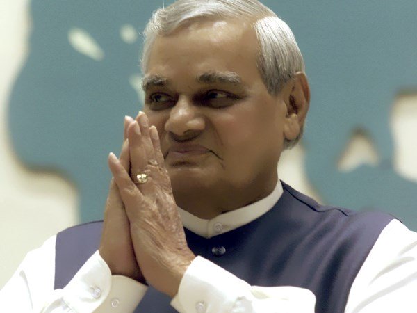 ಆರ್ಥಿಕ ಸ್ಥಿತಿಯೇನೂ ಉತ್ತಮವಾಗಿರಲಿಲ್ಲ
