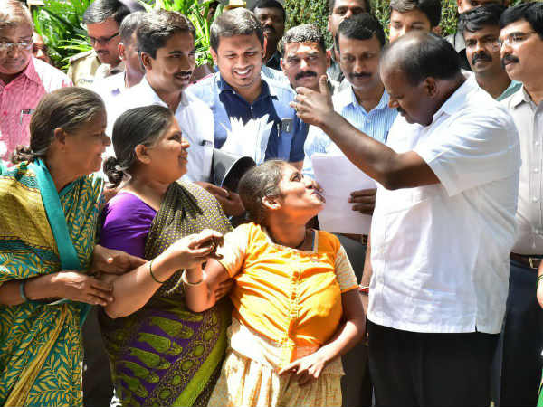 ನಾಯಕರ ಪ್ರವಾಸ
