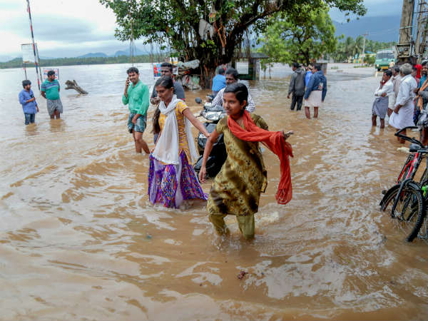 ಸ್ಥಳಕ್ಕೆ ರಕ್ಷಣಾ ಪಡೆ