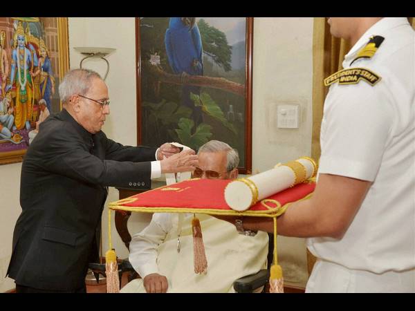 ಪ್ರಶಸ್ತಿ, ಯಶಸ್ಸು, ಗೌರವ
