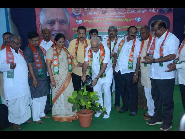 ತೆಕ್ಕೆಗೆ ಬಿದ್ದರಾ ಶಾಸಕರು?