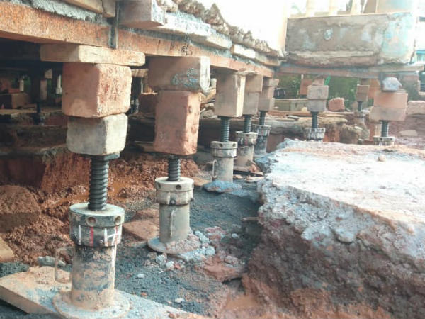 180 ಜಾಕ್ ಬಳಕೆ