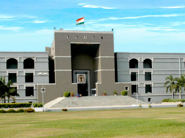 ಗುಜರಾತ್ ಹೈ ಕೋರ್ಟ್ ಮೆಟ್ಟಿಲೇರಿದ ರೈತರು