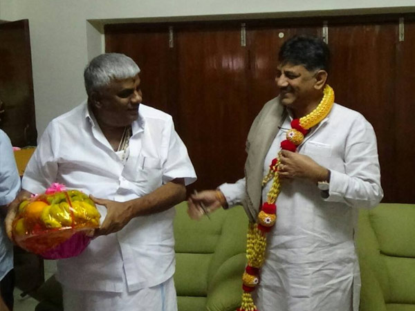 ಪಕ್ಷದ ನಿರ್ಧಾರವದು