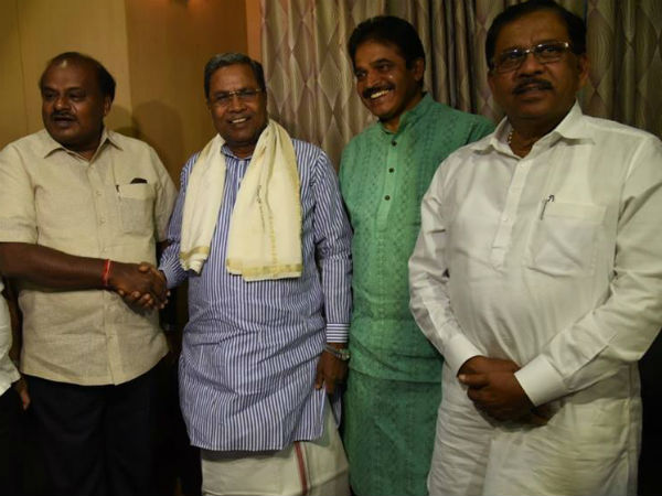 ಡಬಲ್ ಗೇಮ್ ಆಡುತ್ತಿದ್ದಾರಾ ಸಿದ್ದರಾಮಯ್ಯ?