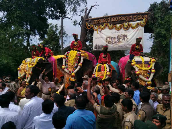 ದಸರಾ ಕಾರ್ಯಗಳಿಗೆ ಚಾಲನೆ