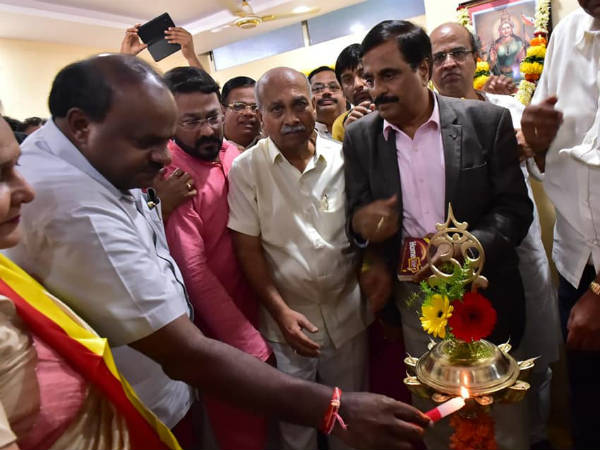 ಬೆಳಗಾವಿ ಜಿಲ್ಲೆಯ ಒಡನಾಟ