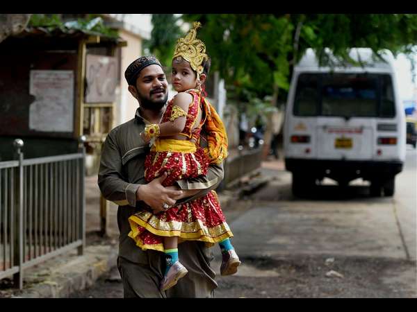 ಜಾತಿ-ಮತದ ಹಂಗಿಲ್ಲ!