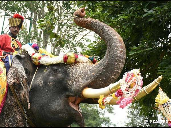 ಚೈತ್ರ ಯಾವಾಗಲೂ ಕೋಮಲೆ
