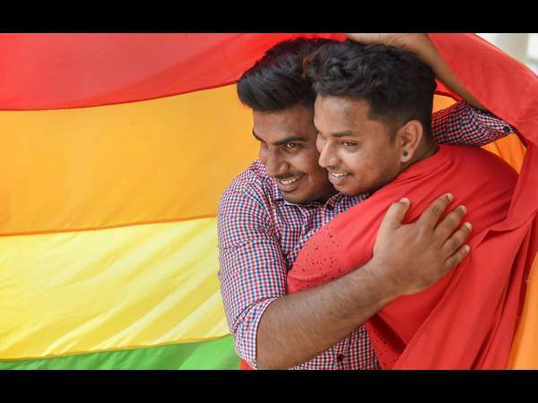 ಸಲಿಂಗ ಕಾಮ ಅಪರಾಧವಲ್ಲ