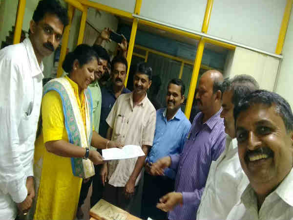 ಹೆಚ್ಚಿನ ಎಲ್ಲಾ ಕಡೆಗಳಲ್ಲಿ ಮಣ್ಣು ಕರಗಿರುವುದು ಕಂಡು ಬರುತ್ತಿದೆ