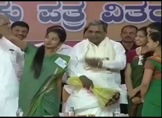 ಸಿದ್ದರಾಮಯ್ಯ ಅವರಿಗೂ ಸೆಲ್ಫಿ ಕ್ರೇಜ್ ಇದೆ