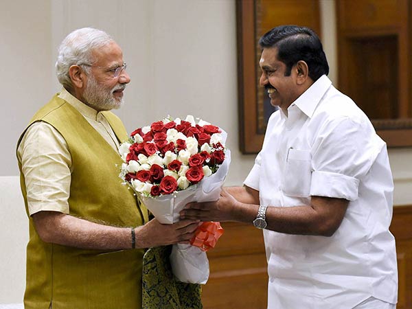 ತಮಿಳುನಾಡು ರಾಜಕಾರಣಿಗಳಿಗೆ ಹಿಂದಿನಿಂದಲೂ ಪ್ರಾಶಸ್ತ್ಯ