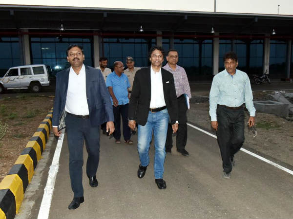 742 ಎಕರೆ ಪ್ರದೇಶ