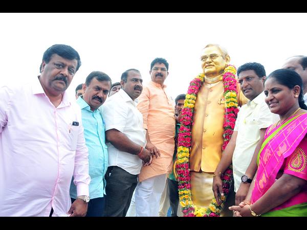ಕೇಂದ್ರ ಸರಕಾರದಿಂದ ಅಗತ್ಯ ಅನುದಾನ