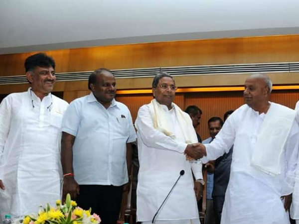 ಒಂದೇ ವೇದಿಕೆ ಹಂಚಿಕೊಂಡಿದ್ದಾರೆ
