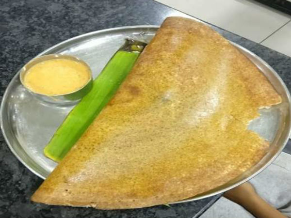 ಶುದ್ಧ ಬೆಣ್ಣೆ ತಯಾರಿಸಿದ ದೋಸೆ