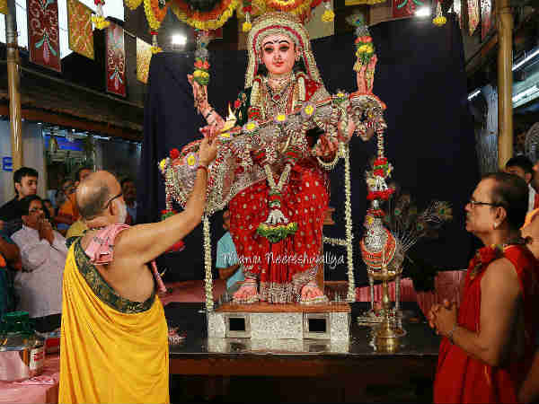ಸಾರ್ವಜನಿಕ ಅನ್ನಸಂತರ್ಪಣೆ ನೆರವೇರಿದವು