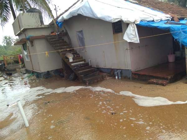 ಆತಂಕಗೊಂಡ ಸ್ಥಳೀಯರು