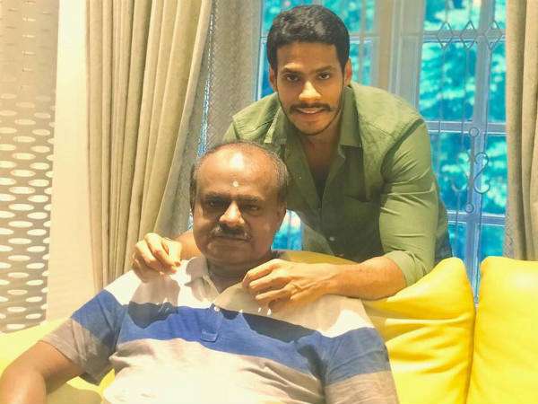 ಮಂಡ್ಯದಿಂದ ಸ್ಪರ್ಧೆ ಮಾಡುವಂತೆ ಕಾರ್ಯಕರ್ತರ ಒತ್ತಡವಿದೆ