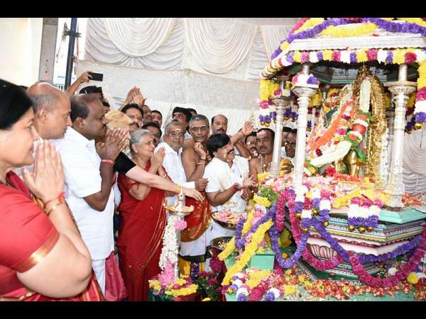 ನಿರಾಶ್ರಿತರಿಗೆ 25 ಕೋಟಿ ರೂ.ಘೋಷಣೆ