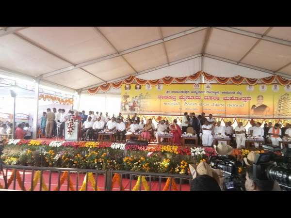 ದಸರಾದಿಂದ ದೂರವಿರುವ ಶಾಸಕರು