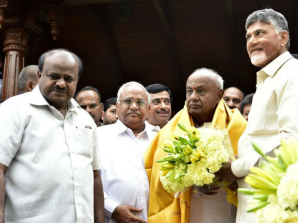 ತನಿಖಾ ಸಂಸ್ಥೆಗಳ ಮೂಲಕ ದೌರ್ಜನ್ಯ