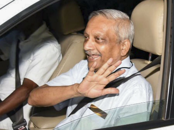 ತಮ್ಮ ಖಾತೆಯ ಜವಾಬ್ದಾರಿಯಿಂದ ಜಾರಿಕೊಂಡಿದ್ದ ಪರಿಕ್ಕರ್