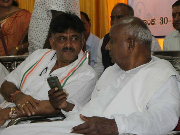 ದೇವೇಗೌಡ ಕುಟುಂಬ ವರ್ಸಸ್ ಡಿಕೆ ಶಿವಕುಮಾರ್