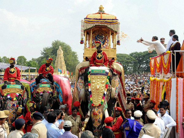ಯಶಸ್ವಿ ದಸರಾ ಆಚರಣೆ
