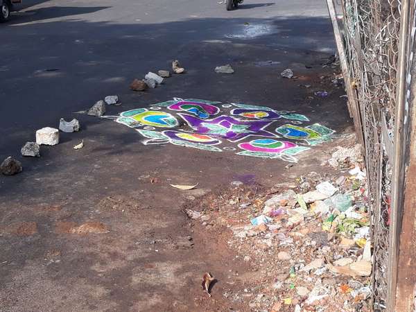 ಸ್ವಚ್ಛತೆಯ ಪ್ರಜ್ಞೆ ಇಲ್ಲದ ನಾಗರಿಕರು