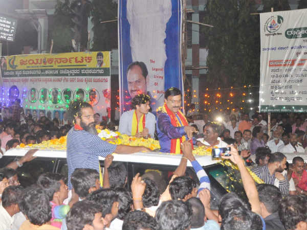 ಚಿನ್ನದ ಗಟ್ಟಿ ಕೇಸಿಗೆ ನಾನಾ ಆಯಾಮಗಳು ಇವೆ