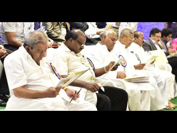 ಎಲ್ಲ ಆಸ್ಪತ್ರೆಗಳಲ್ಲಿ 10 ಹಾಸಿಗೆಗಳ ಐಸಿಯು