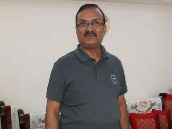 ರಾಜಕಾರಣಿಗಳ ಜೊತೆ ಫೊಟೊ