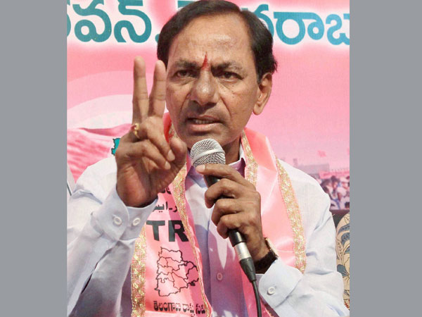 ರಾಷ್ಟ್ರ ರಾಜಕಾರಣಕ್ಕೆ ಪ್ರವೇಶಿಸುತ್ತೇವೆ: ಕೆಸಿಆರ್