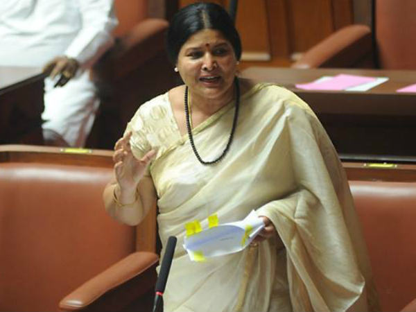 ಸಂಪುಟದಿಂದ ಔಟ್