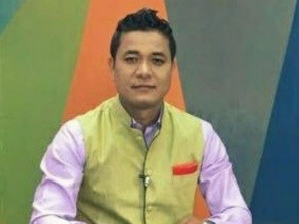 ಬೈರೆನ್ ಸಿಂಗ್ ಆಡುವ ಗೊಂಬೆ