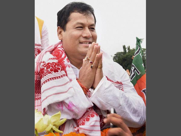 ಅಸ್ಸಾಂದಲ್ಲಿ ಕೇಸರಿ ಬಾವುಟ ಹಾರಿಸಿದ ಸೋನೊವಾಲ್