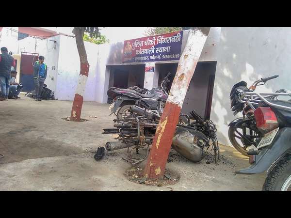 ಯೋಗೇಶ್ಗೆ ಮಹಿಳೆಯರ ಬೆಂಬಲ